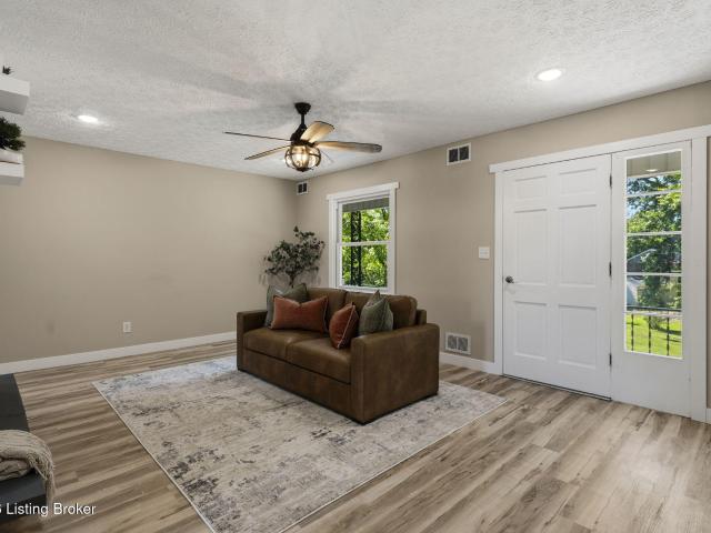House for sale in Indian Hills, Elizabethtown