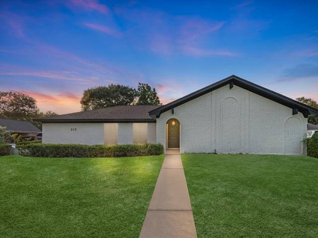 House for sale in Sealy, Texas