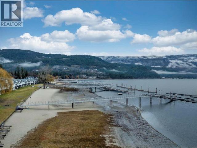 Townhouse for sale in Sicamous, British Columbia