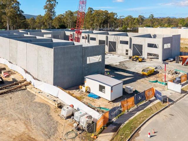 Warehouse for rent in Toombul, Queensland