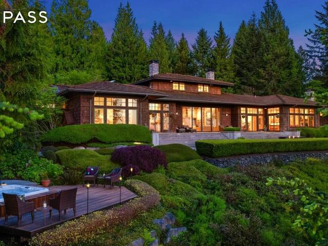House for sale in Lakebay