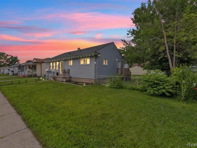 House for sale in Lincoln Park, Michigan