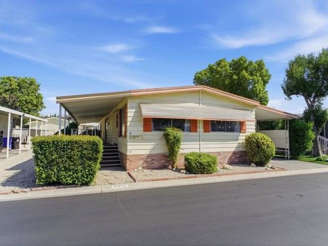 House for sale in Saugus, Santa Clarita