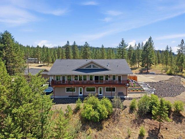 House for sale in Nine Mile Falls, Washington