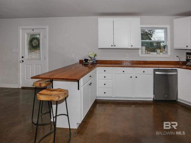 House for sale in Summerdale, Alabama