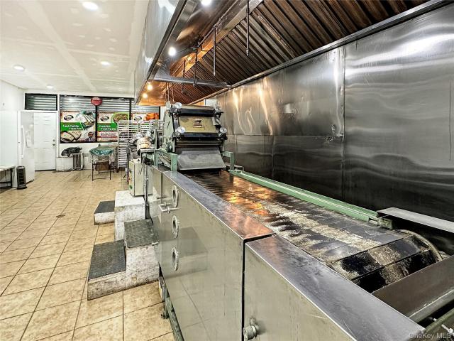 Commercial for sale in Queens, Arverne