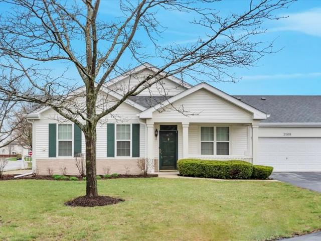 House for sale in Crest Hill, Illinois