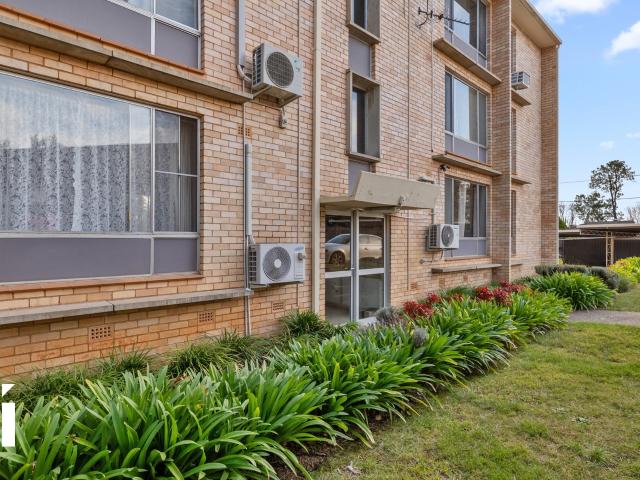 Apartment for rent in Woden, Australian Capital Territory