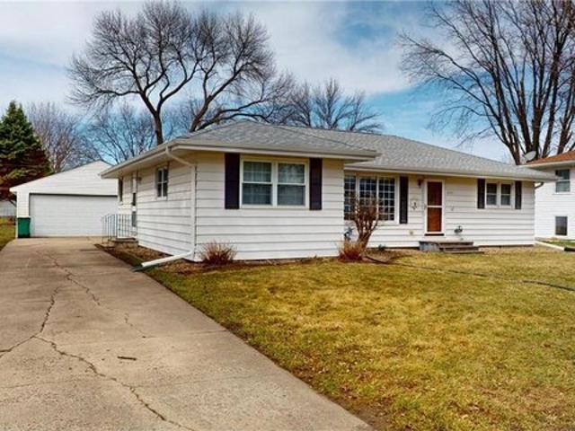 House for sale in Albert Lea, Minnesota