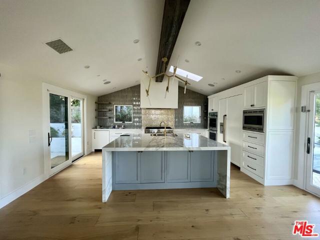 Property for rent in Costa Mesa, California