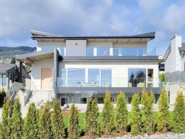 House for rent in Hollyburn, West Vancouver