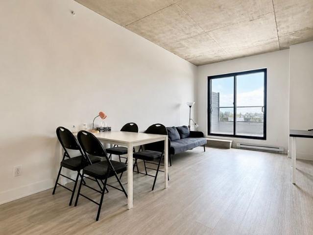 Apartment for rent in St. Leonard's, Quebec