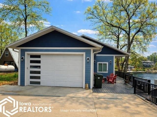 House for sale in Brooklyn, Iowa