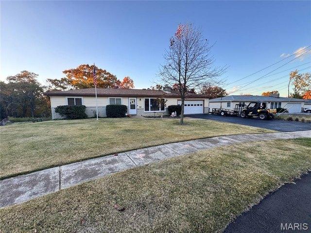 House for sale in High Ridge, Missouri