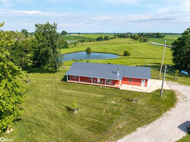 House for sale in Fairfield, Iowa