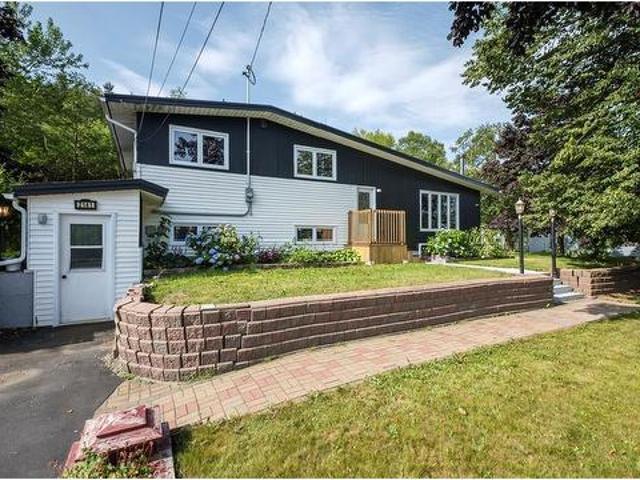 House for sale in Woodstock, Paradise
