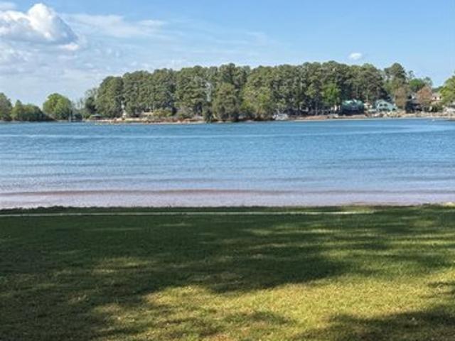 Land for sale in Cornelius, Mecklenburg County
