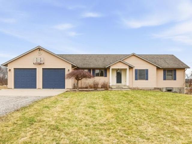 House for sale in Tuscola, Michigan