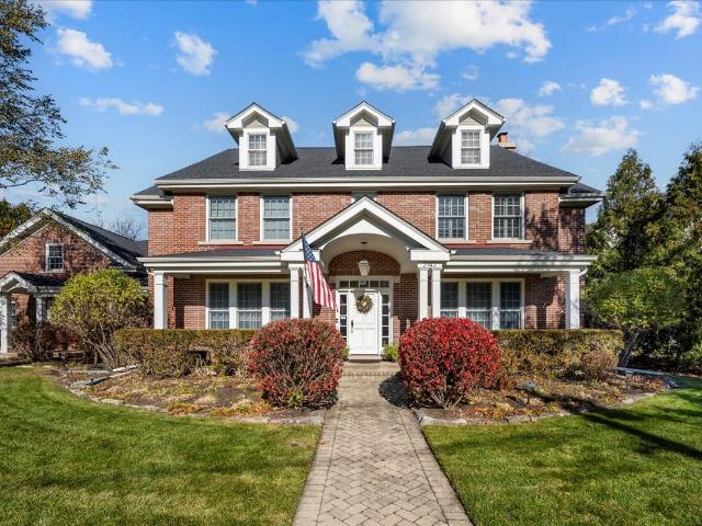 House for sale in Glenview, Illinois