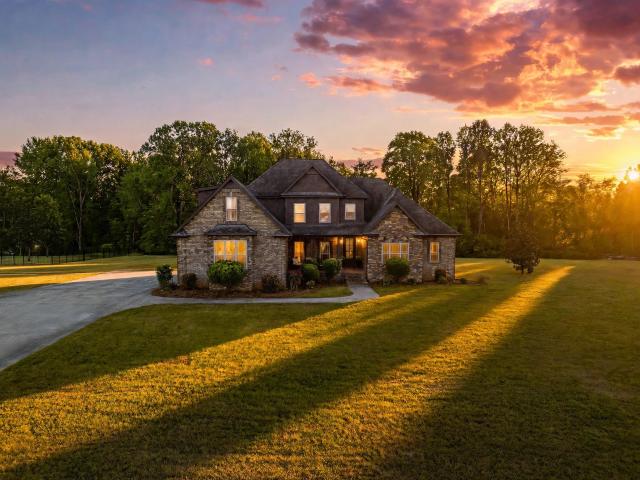House for sale in Adams, Middle Tennessee