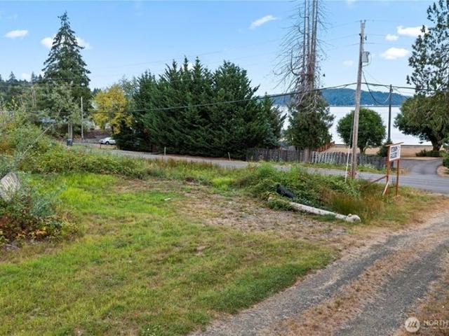 Land for sale in Hoodsport, Washington