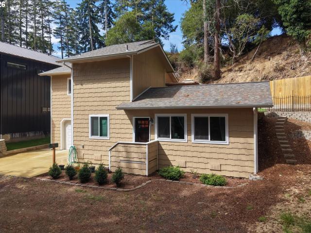 House for sale in Oregonia