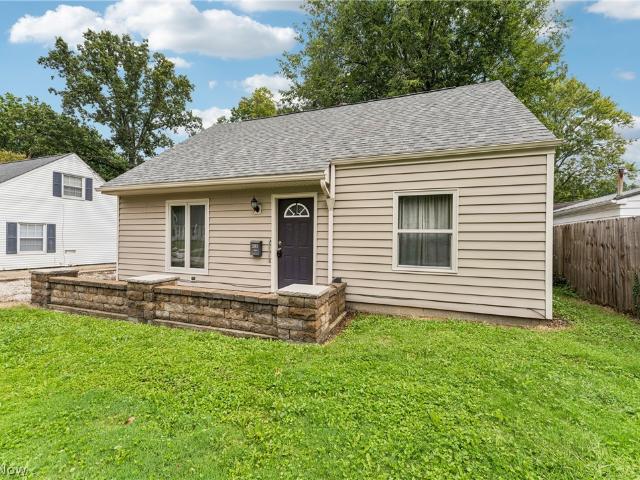 House for sale in Summit, Ohio