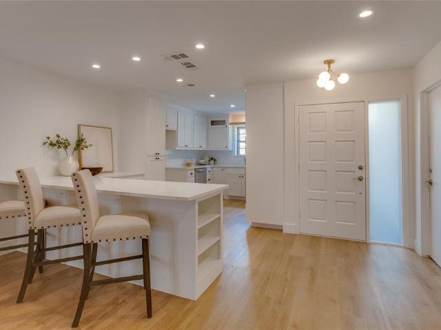 Condo for sale in Dallas, Texas
