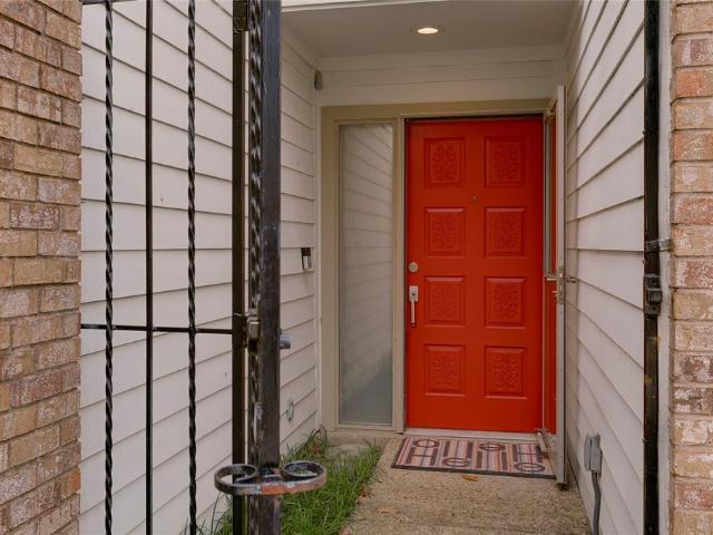 Condo for sale in Dallas, Texas