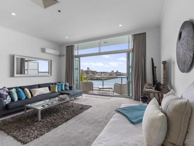 Apartment for rent in Princes Wharf, Auckland