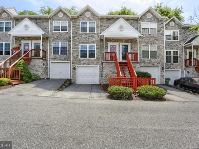 Condo for sale in Harrisburg, Pennsylvania