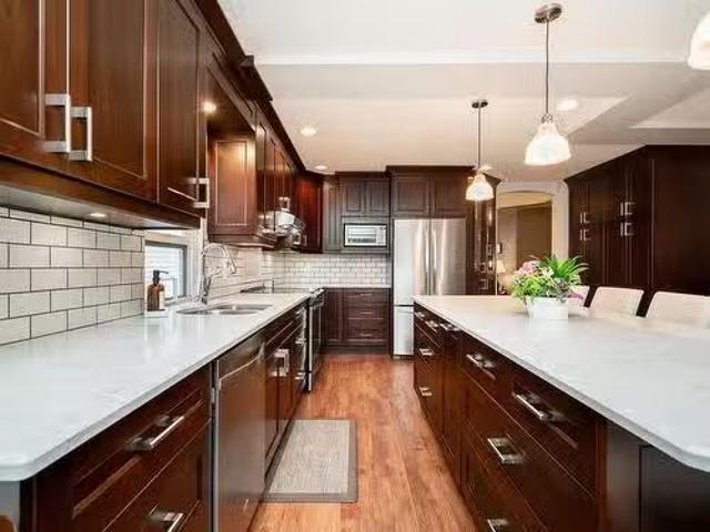 House for sale in Walnut Grove, British Columbia