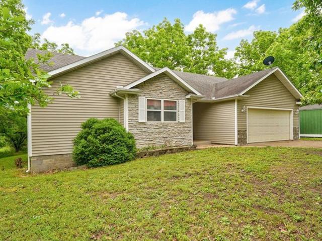 House for sale in Ash Grove, Missouri