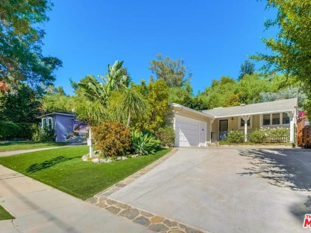 Property for rent in Woodland Hills-Warner Center Neighborhood Council District, Canoga Park