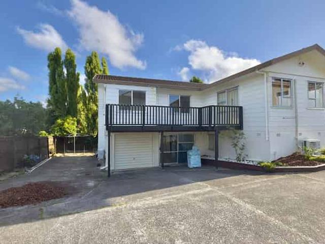 House for rent in Howick, Oroua County