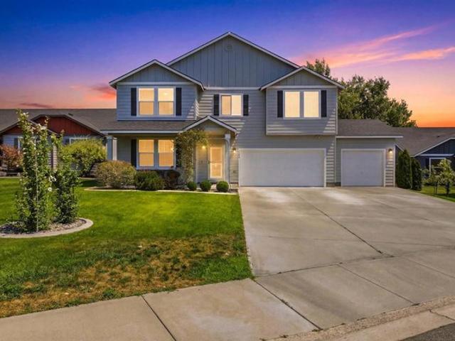 House for sale in West Richland, Washington