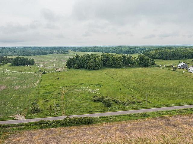 Land for sale in Ontario