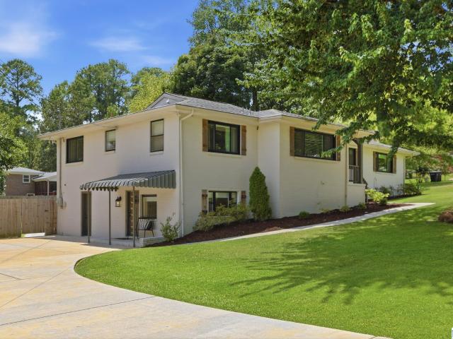 House for sale in Hoover, Alabama