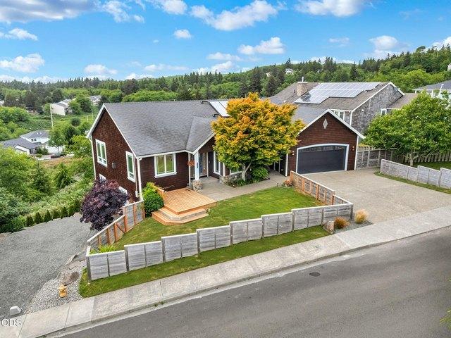 House for sale in Oregonia