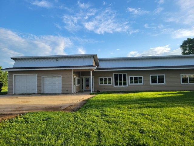 House for sale in Milford, Iowa