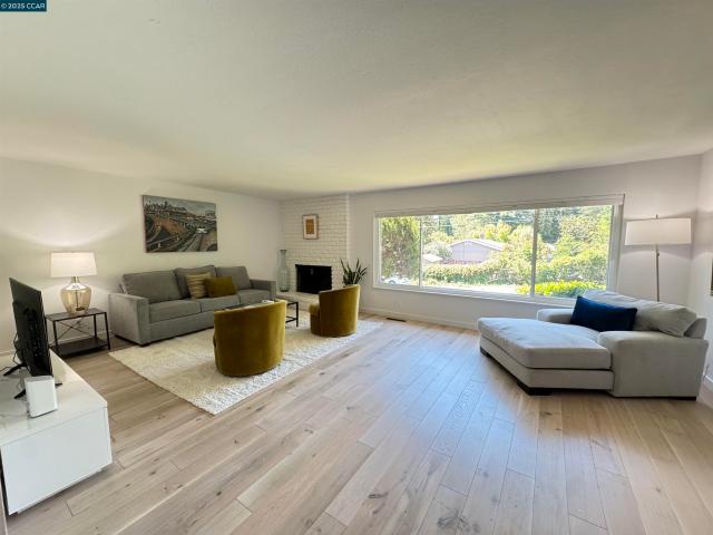 Condo for sale in Moraga