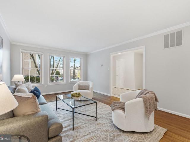 Townhouse for sale in Virginia