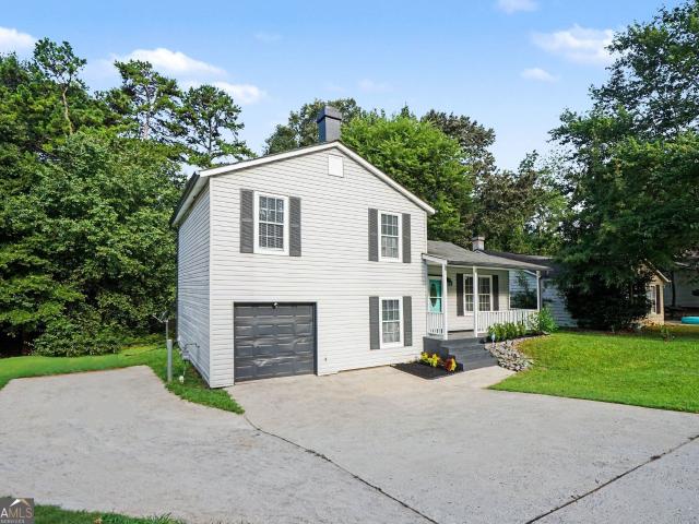 House for sale in Lithonia, Georgia