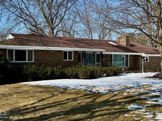 House for sale in Owosso, Michigan
