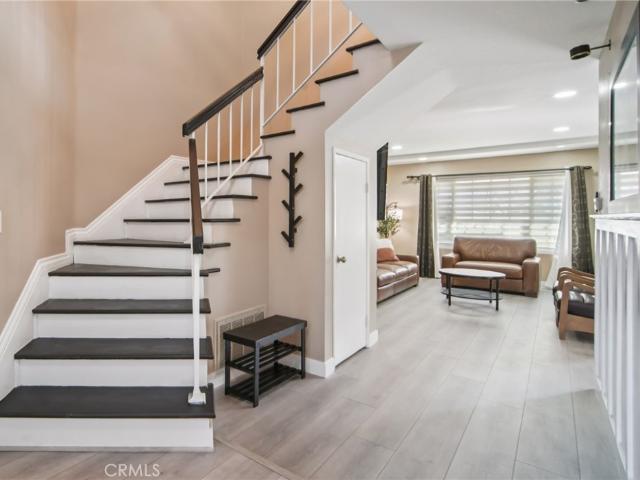 Condo for sale in Foothill Ranch, California