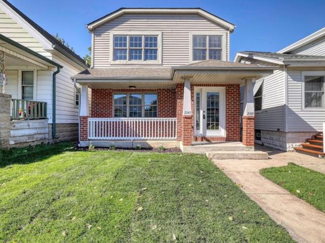 House for sale in Wood Dale, West Allis