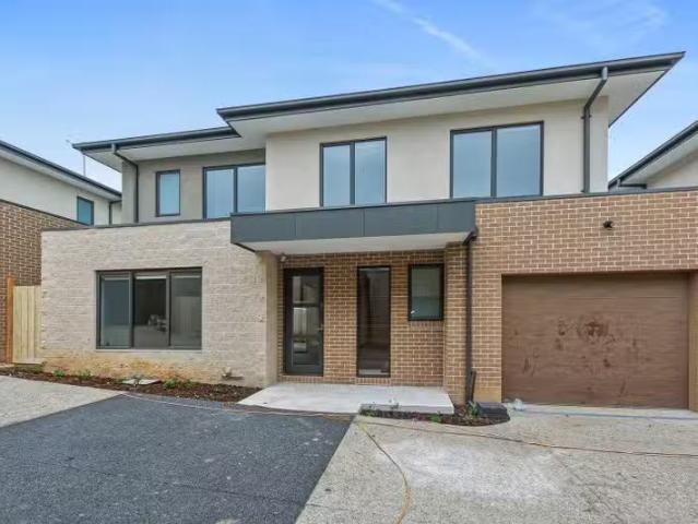 Condo for rent in Box Hill