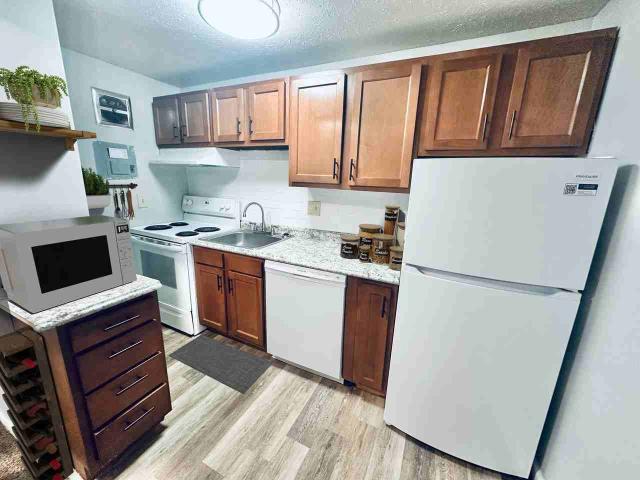 Apartment for rent in Brook Park, Ohio