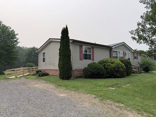 House for sale in Kennerdell, Rockland Township