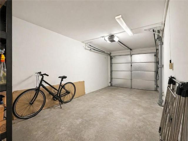 Townhouse for sale in Arverne, New York